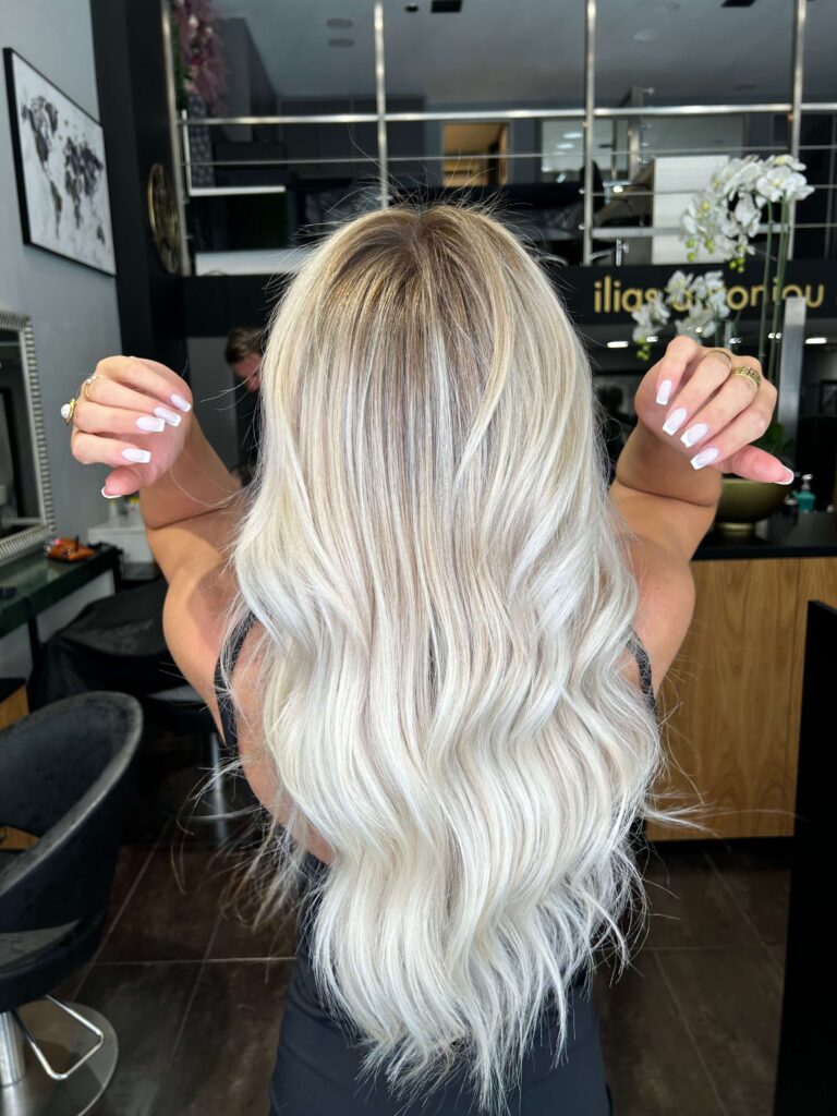 Airtouch Balayage highlighting technique on blonde hair